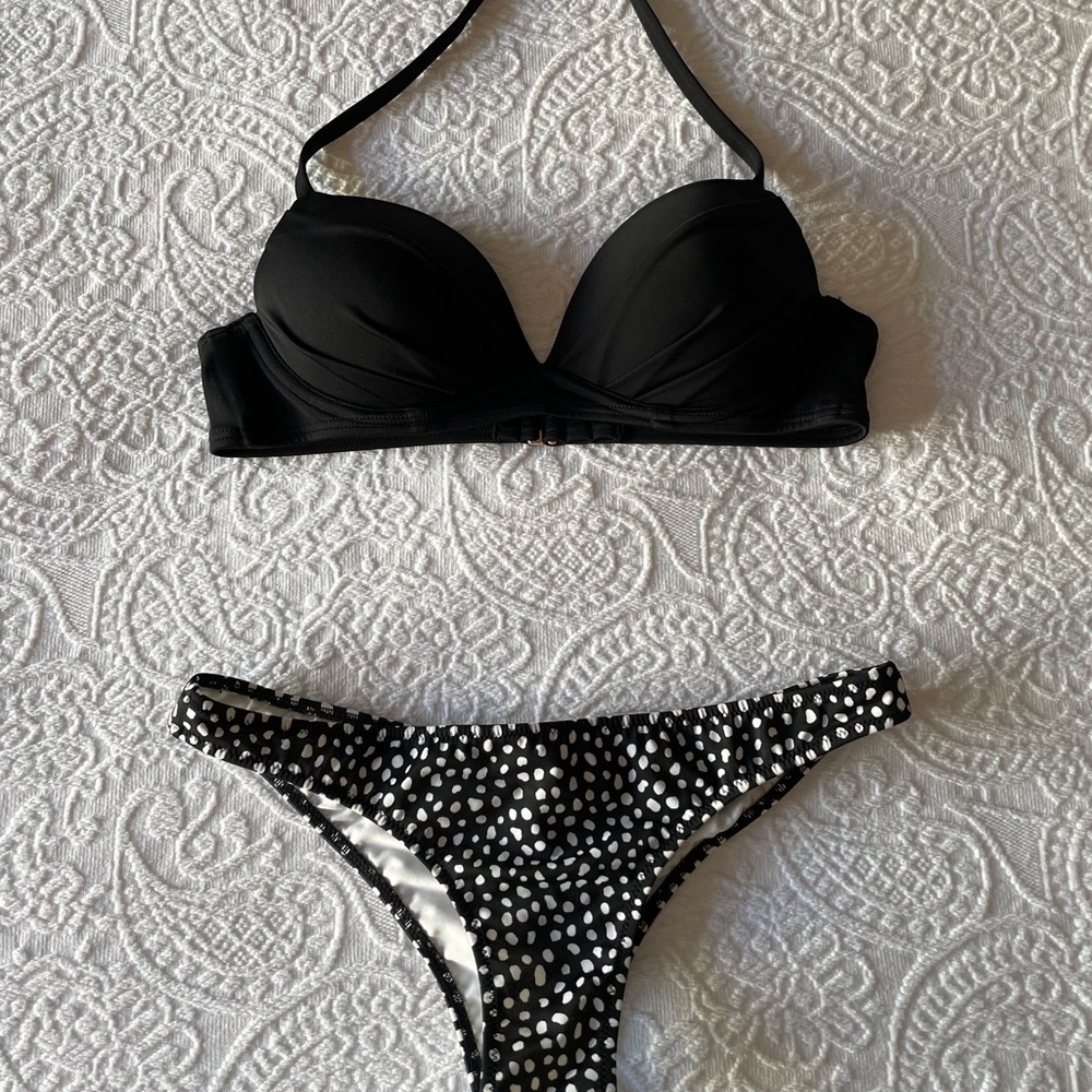 Victoria’s Secret Bikini